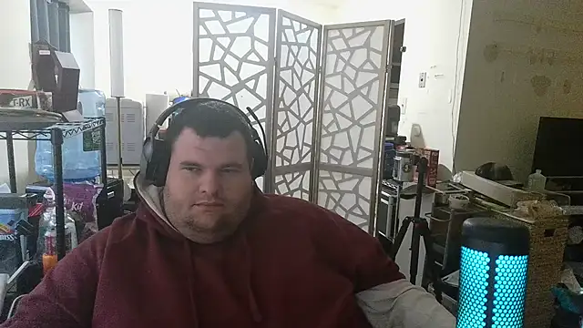 Hackensackneil online show from 01-06-25, 01:41