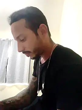 Snapshot of M1chup chatting on 09-23-25, 02:09 M1chup online show from 09-23-25, 02:09