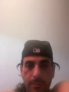 Snapshot of kingdibg87 chatting on 12-26-24, 11:32 kingdibg87 online show from 12-26-24, 11:32