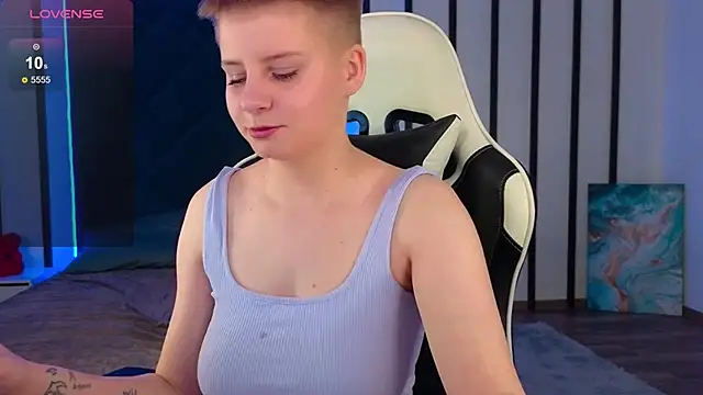 MissKrisWine online show from 01-10-25, 01:20