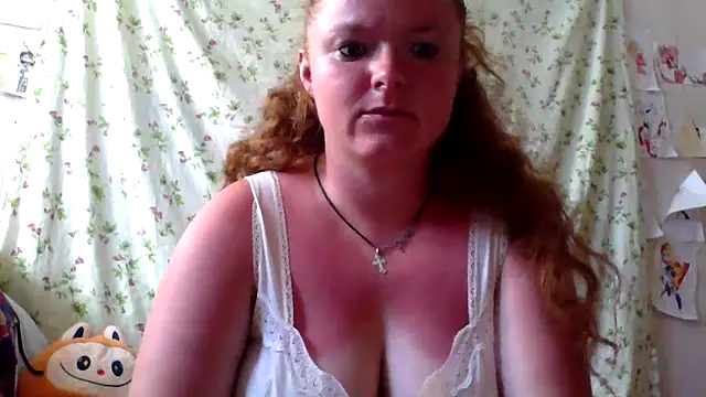 Snapshot of Rae_Jeannie chatting on 07-02-26, 07:36 Rae Jeannie online show from 07-02-26, 07:36