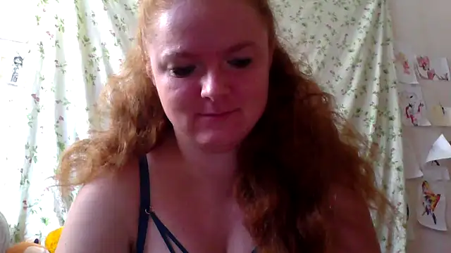 Snapshot of Rae_Jeannie chatting on 07-22-26, 05:54 Rae Jeannie online show from 07-22-26, 05:54