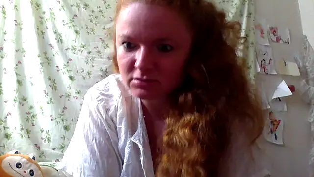 Snapshot of Rae_Jeannie chatting on 07-27-26, 07:26 Rae Jeannie online show from 07-27-26, 07:26