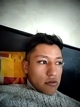 Snapshot of MartzJJ chatting on 10-28-25, 09:28 MartzJJ online show from 10-28-25, 09:28