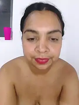 Brendabluee online show from 01-06-25, 04:47