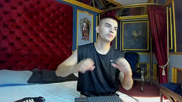 Snapshot of MarcoVitto chatting on 01-23-25, 09:50 MarcoVitto online show from 01-23-25, 09:50