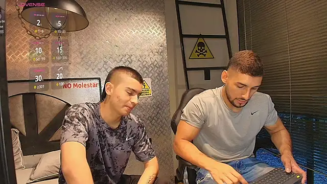 Snapshot of MarcoVitto chatting on 02-09-25, 11:36 MarcoVitto online show from 02-09-25, 11:36