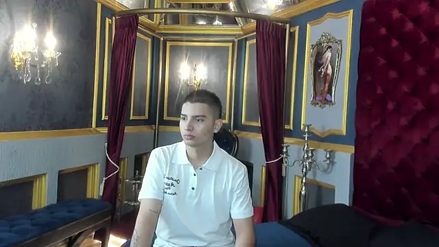 Snapshot of MarcoVitto chatting on 02-26-25, 03:21 MarcoVitto online show from 02-26-25, 03:21