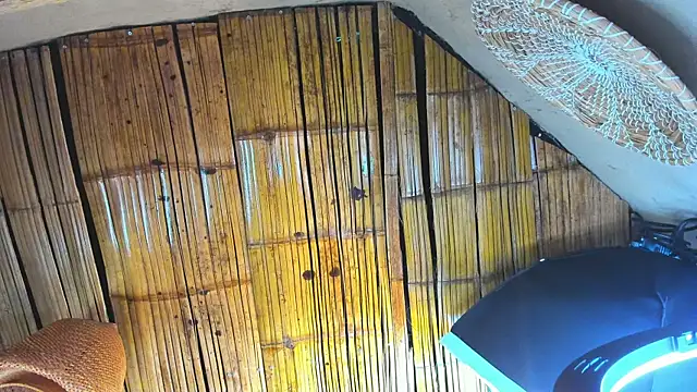 Snapshot of MarcoVitto chatting on 11-23-25, 07:13 MarcoVitto online show from 11-23-25, 07:13