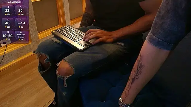 Snapshot of MarcoVitto chatting on 01-18-26, 11:47 MarcoVitto online show from 01-18-26, 11:47