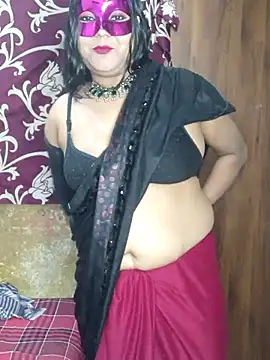 Hot muskaan online show from 01-21-25, 05:09