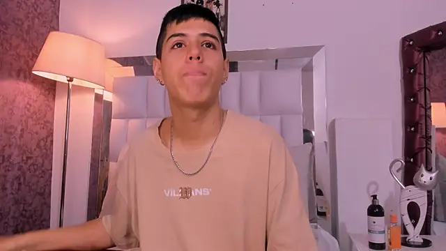 Angel Khouri online show from 02-06-25, 08:13