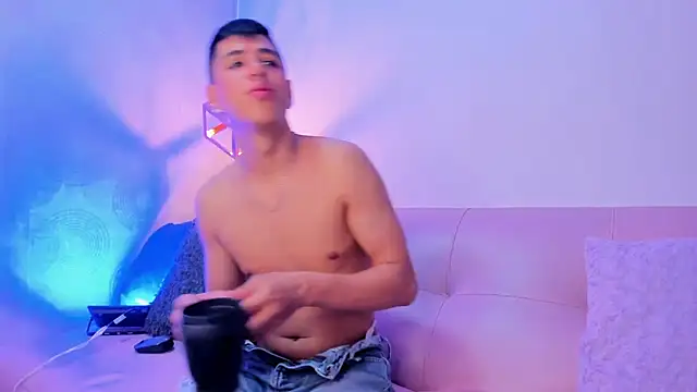 Angel Khouri online show from 03-15-25, 02:46