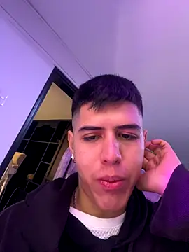 Angel Khouri online show from 09-19-25, 04:03