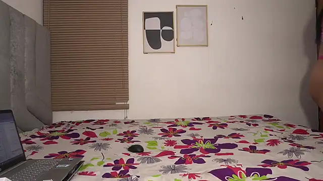 womantall99 online show from 03-20-26, 12:32