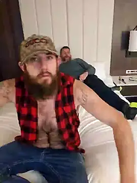 Snapshot of StruggleSnuggles chatting on 01-21-25, 03:04 StruggleSnuggles online show from 01-21-25, 03:04