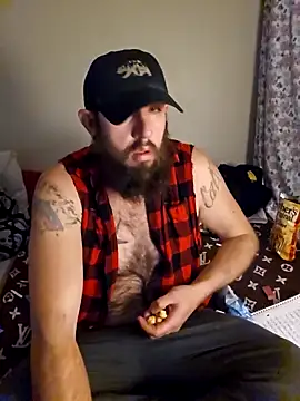 Snapshot of StruggleSnuggles chatting on 01-29-25, 08:18 StruggleSnuggles online show from 01-29-25, 08:18