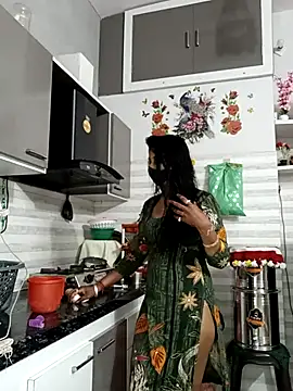 Best-Couple online show from 11-05-25, 03:06