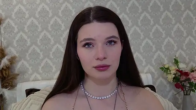 Nellie Medina online show from 01-19-25, 01:00