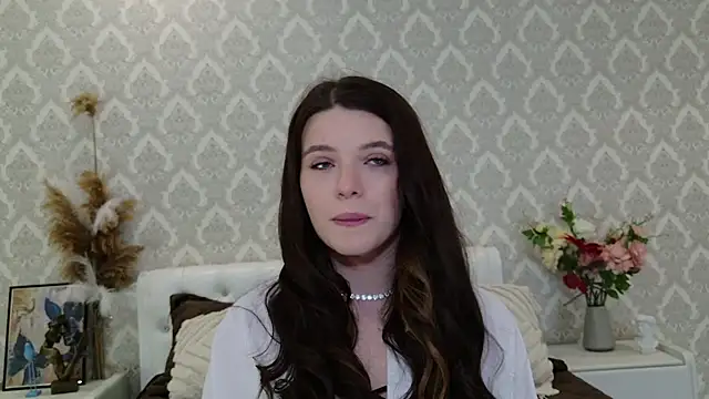 Nellie Medina online show from 01-26-25, 03:17