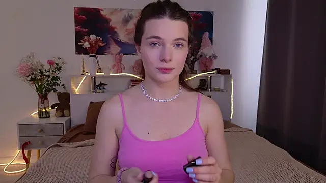 Snapshot of Nellie_Medina chatting on 04-23-26, 10:47 Nellie Medina online show from 04-23-26, 10:47