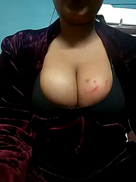 Snapshot of Hayna_G chatting on 02-12-25, 01:48 Hayna G online show from 02-12-25, 01:48