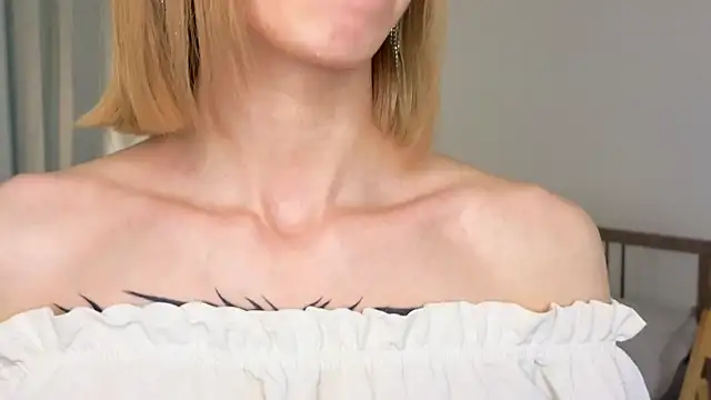 DaisyHearl online show from 12-31-24, 08:37