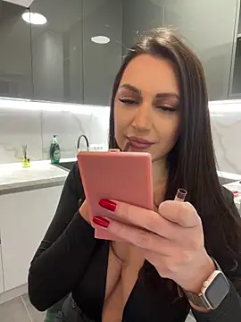 claraxjoyy online show from 02-17-25, 04:31