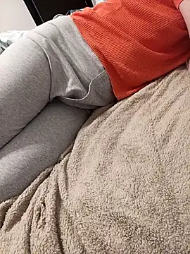 Snapshot of AnnalSV91 chatting on 03-11-25, 01:16 AnnalSV91 online show from 03-11-25, 01:16