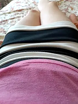 Snapshot of AnnalSV91 chatting on 03-20-25, 10:32 AnnalSV91 online show from 03-20-25, 10:32