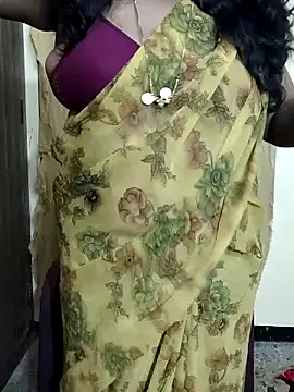 Rathi22 online show from 10-22-25, 02:28