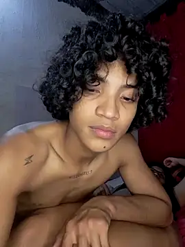 Snapshot of -Damian_Caliente- chatting on 01-04-25, 02:25 -Damian Caliente- online show from 01-04-25, 02:25