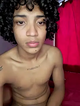 Snapshot of -Damian_Caliente- chatting on 01-05-25, 10:19 -Damian Caliente- online show from 01-05-25, 10:19