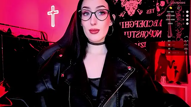 Miss Alice   online show from 02-18-26, 11:44