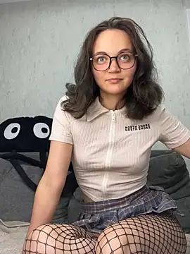 TheYourL online show from 09-19-25, 09:15