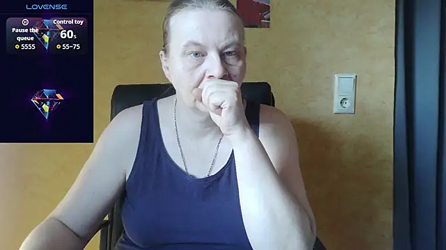 Sweet Phoenix online show from 09-12-25, 05:18