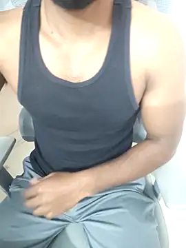 hot boy dic online show from 01-18-26, 03:49