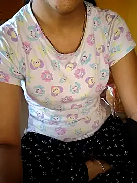 lovelygirl4567 online show from 03-22-25, 05:39