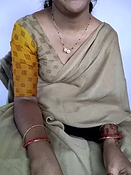 lovelygirl4567 online show from 03-20-26, 05:45