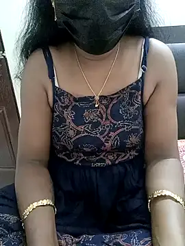 Snapshot of Tamil_Vishalini chatting on 01-19-25, 08:29 Tamil Vishalini online show from 01-19-25, 08:29