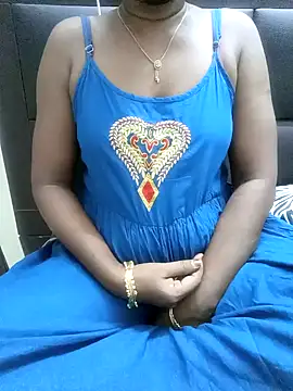 Snapshot of Tamil_Vishalini chatting on 01-23-25, 01:08 Tamil Vishalini online show from 01-23-25, 01:08