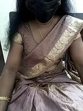 Snapshot of Tamil_Vishalini chatting on 01-25-25, 01:54 Tamil Vishalini online show from 01-25-25, 01:54