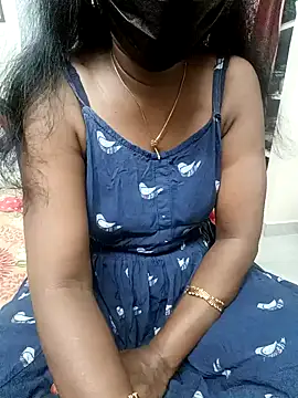 Snapshot of Tamil_Vishalini chatting on 01-26-25, 02:14 Tamil Vishalini online show from 01-26-25, 02:14