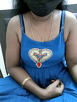 Snapshot of Tamil_Vishalini chatting on 02-28-25, 04:42 Tamil Vishalini online show from 02-28-25, 04:42