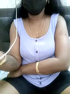 Snapshot of Tamil_Vishalini chatting on 03-01-25, 07:51 Tamil Vishalini online show from 03-01-25, 07:51