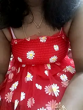 Snapshot of Tamil_Vishalini chatting on 10-21-25, 08:59 Tamil Vishalini online show from 10-21-25, 08:59