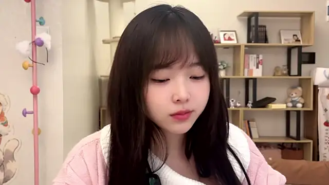 Chenjing0 online show from 11-01-25, 02:57