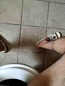 Snapshot of dreamers_dick chatting on 03-09-25, 07:45 dreamers dick online show from 03-09-25, 07:45