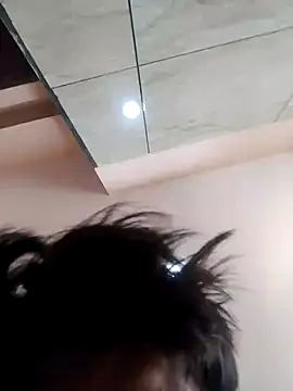 Snapshot of dreamers_dick chatting on 03-13-25, 04:05 dreamers dick online show from 03-13-25, 04:05