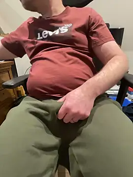 Snapshot of calypsohot chatting on 02-13-26, 04:58 calypsohot online show from 02-13-26, 04:58